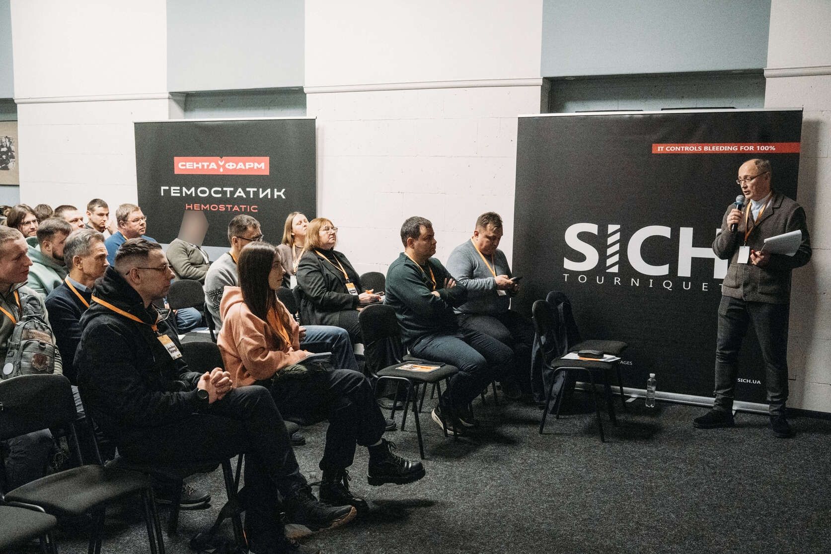 Презентація дослідження: регіонарна анестезія на Role 1 та Role 2